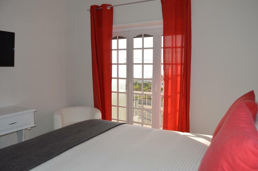 Casa Do Rochedo Daire Ribamar  Dış mekan fotoğraf