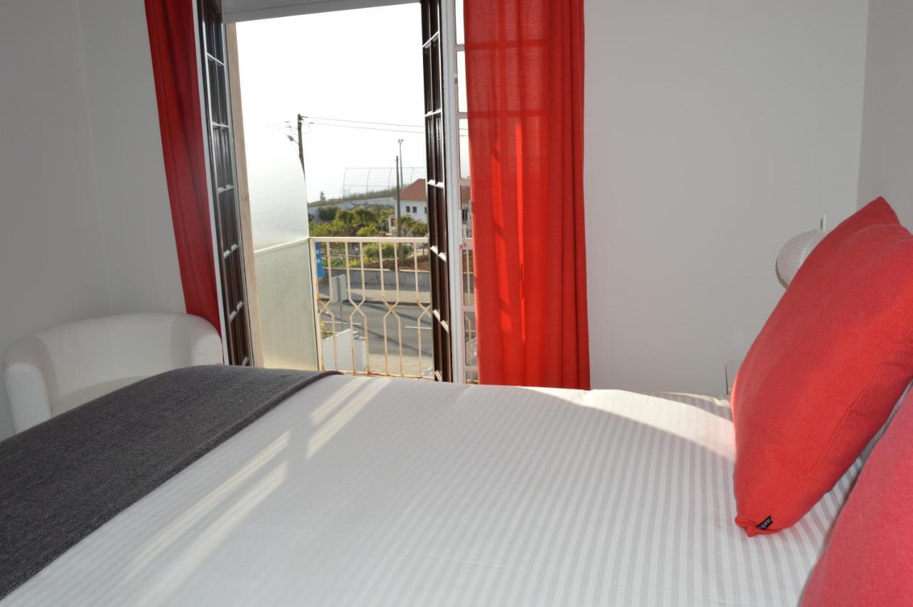 Casa Do Rochedo Daire Ribamar  Dış mekan fotoğraf